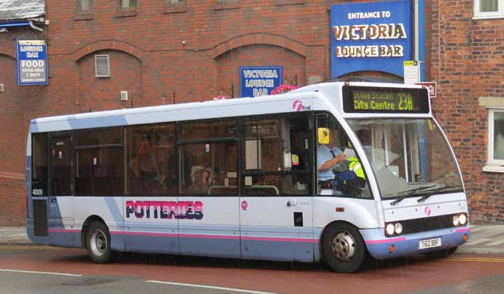 First Potteries Optare Solo 40009